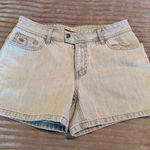 Tommy Hilfiger  women's size 6 blue denim jean shorts Photo 0
