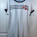 Torrid  White Classic Fit Crew Neck Ringer Heart Tee Size 2/2X 0596-OC Photo 1