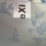 YueXi Floral Blue and White Midi Dress Keyhole Tie Bow Short Sleeve Slit bow EUC Size M Photo 6