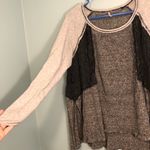 Free People  gray oversized sweater! Size small! Photo 2