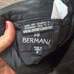 Vintage BERMANS EDGY TIMELESS Black Leather Skirt size 8 Photo 4