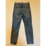 Gap  Light Wash Distressed Cigarette Jeans Size 6 Photo 4
