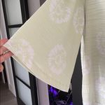 Wonderly  Mint Green Floral 3/4 Sleeve V neck Top NWT Photo 1