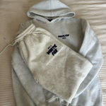 White Fox Boutique White fox vol 3 sweat set Photo 0