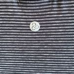 Zella Work For It Stripe Activewear Tank Top Womens XL Gray Cropped Round Neck Photo 3