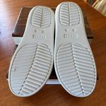 Crocs Women's Getaway Metallic Strappy Sandal Color: Champagne Metallic Size 11 Photo 9