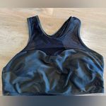 ALBION FIT Albion camo green bikini top with mesh detail size large Photo 0