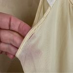 Vintage Miss Elaine Pastel Yellow Floral Embroidered Nightgown Robe Nylon Medium Photo 5