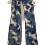 Jenni Scarf Blue / White Photo 1