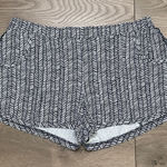 Athleta  Lightweight Active Casual Beach‎ Shorts Black White Size Large Photo 0