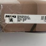 SKIMS NWOT  Sand Seamless Sculpt Mid Thigh Bodysuit Photo 8