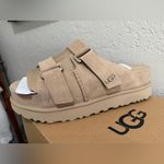 UGG  Goldenstar Hi Slide Platform Sandal Sand (Women's) size 11 Photo 6