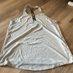 Nike  tank - L Photo 1