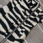 Carlisle  Wool Blend Zebra Print Blazer size 14 Photo 5