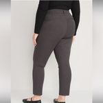 Old Navy  High Rise Pixie Dark Heathered Gray Pants Size 20 Photo 1