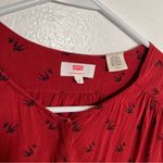 Levi's Levi’s Short Sleeve Button Down Blouse Red Black Bird Print S Photo 7
