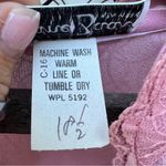 Vintage 70s Pink shirred V Photo 6