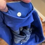 Lululemon  crop leggings, size 6 Photo 2