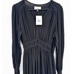 Xirena Odette Black V Photo 5