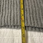 Elodie  from Anthropologie gray crew neck pullover sweater size large Photo 4