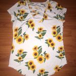 Full Circle Trends  Sunflower Top Photo 0