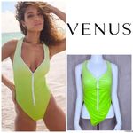 Venus Nwot  lime green zip front bathing suit swimwear swimsuit one piece sz 4 Photo 1