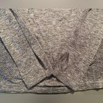 Nike Dri-fit Long Sleeve Work out Tee shirt, thumb holes, size Small Photo 4