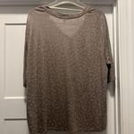 Democracy Tan Beige Leopard Print V-Neck Top Linen Blend Knit Taupe Size XL Photo 4