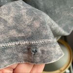 Splendid mineral wash gray t shirt with rounded hem Size Medium Photo 10