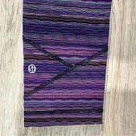 Lululemon  Purple Stripe Wunder Under Cropped  Athletic Leggings Pockets Size 6 Photo 3