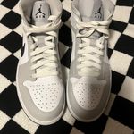 Nike Jordan Nike Air Jordan 1 Mid Photo 2