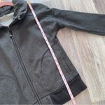 Lululemon  gray‎ hug it out jacket Photo 3