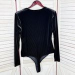 Good American All Day Ribbed Velvet Deep V Neck Bodysuit Black 4 XL Photo 9