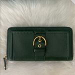 Coach Vintage  Green Leather Handbag and Wallet Set Photo 14