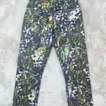 Lululemon  Wunder Under Crop II Full-On Luxtreme Floral Sport White Multi Size 4 Photo 0