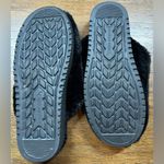 UGG Koolaburra by  Women's Size 8 Black Faux Fur Pomi Slipper Photo 5
