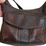 Fossil Vintage  Messenger Bag, Crossbody Bag~‎ Dark Brown Leather STRAP HAS wear Photo 2