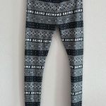 SKIMS Plush Pointelle Legging in Onyx Fair Isle, Size Medium Photo 3
