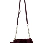 Isaac Mizrahi Crossbody Bag Womens Burgundy Faux Fur Pom Pom Chain Strap Mini Photo 2