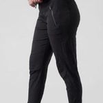 Athleta Trekkie north joggers black Photo 0