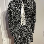 Topshop NWT Keyhole Floral Print Long sleeve Flare Overlay Black White Cutouts Backless Open back mini dress Casual Relaxed Tired Party Photo 2