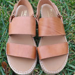 Maypol  Women's Brown Leather Flat Sandals Sz 8 (38) Photo 0