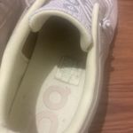 On Cloud Women’s Size 9 Tan/Yellow Running Trainers Sneakers Tan Photo 4