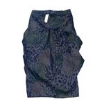 Avenue 7  New York & CO Women’s Size 4 straight & pencil Skirt Blue Cotton. Photo 2