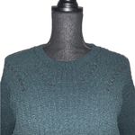 New Look Cropped Crewneck Sweater Photo 1