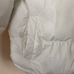 Forever 21  white cropped puffer jacket medium Photo 2
