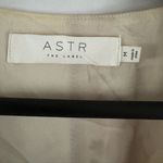 ASTR The Label Cream Boho Pattern Tie Front Cold Shoulder Blouse Size Medium Photo 2