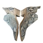 Chic Dolce Vita Snake Print ankle Boots Pointed toe Size 6.5 Slip On Tan & Gray Photo 4