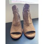 Vince Camuto Womens Leather Brown Open Toe Detailed Zip Block Heel Boots sz 8 Photo 7