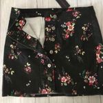 Floral Mini Skirt, Size 7 Black Photo 0